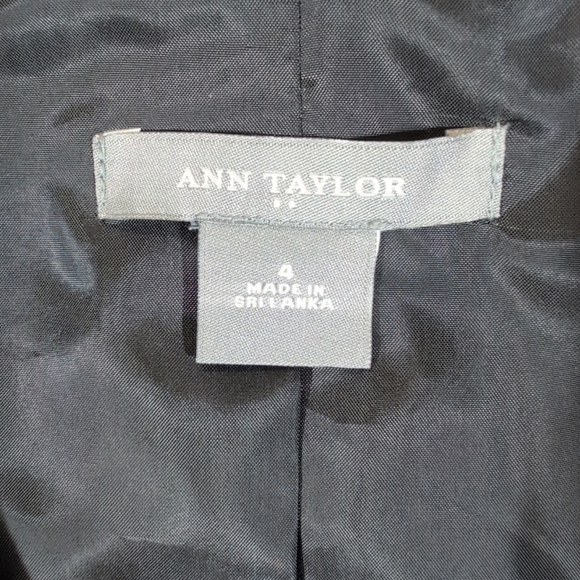 ann taylor blazer 3 button Size 4 - Picture 2 of 11
